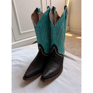 Nocona Women’s Western Boots – Style NL 7051